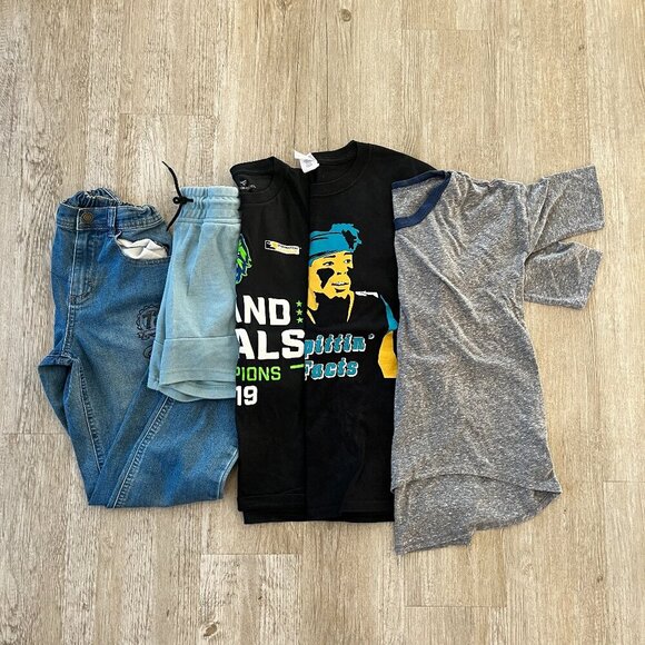 Boys Bundle of 5 Items - M - Picture 1 of 6